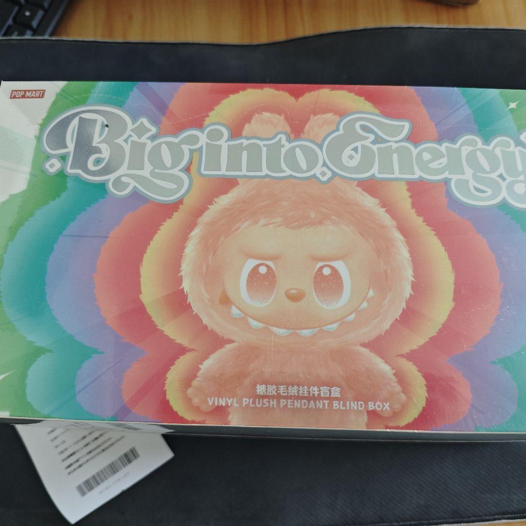 LABUBU Big into Energy ラブブアソートBOX 1個