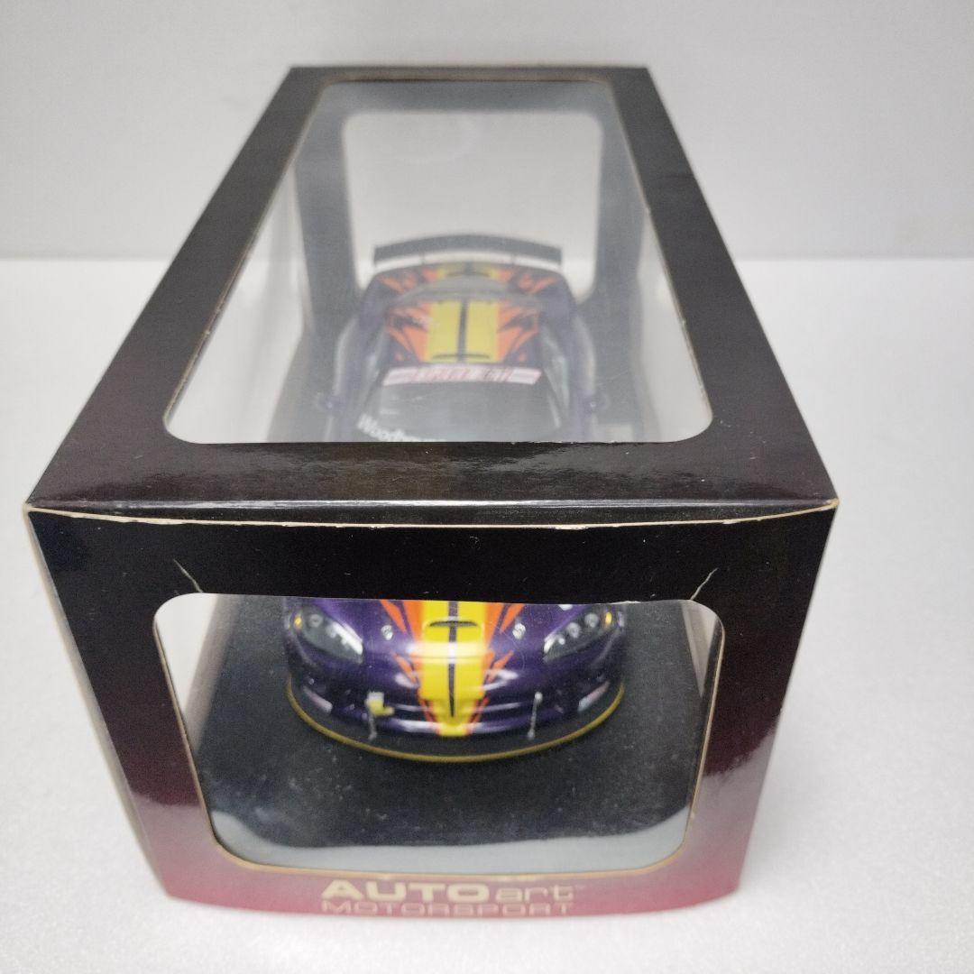 1/18 AUTOart オートアート　ダッジ　バイパー　2003 SCCA