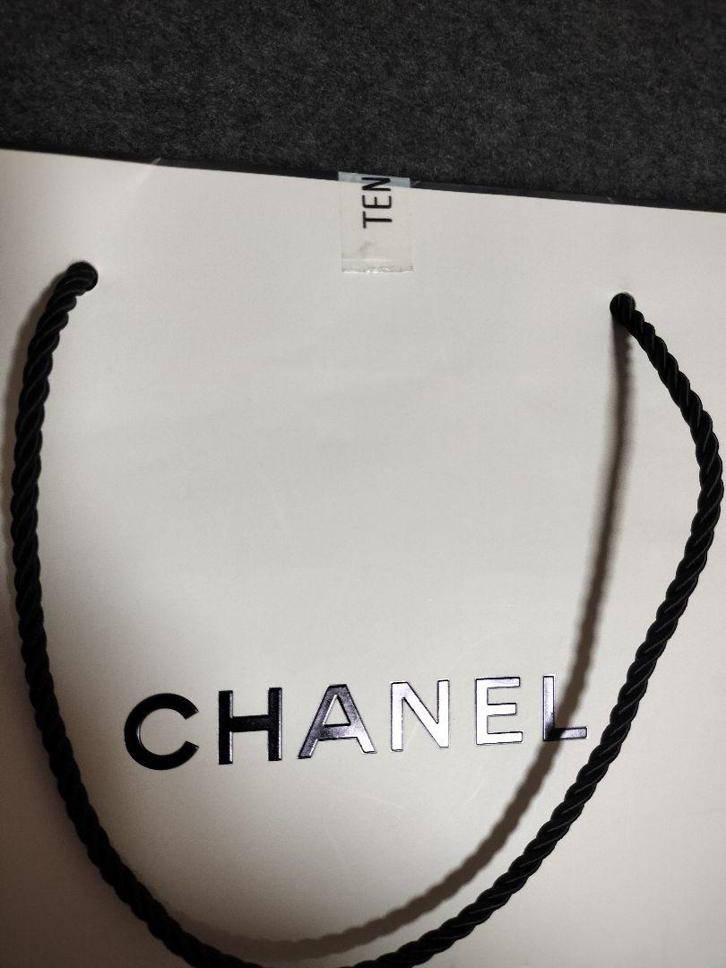 CHANEL LES BEIGESプレストパウダー B20 ギフトboxリボン付