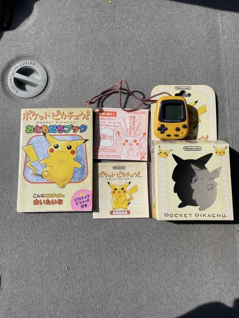 ニンテンドー ポケット ピカチュウ 万歩計 - メルカリ