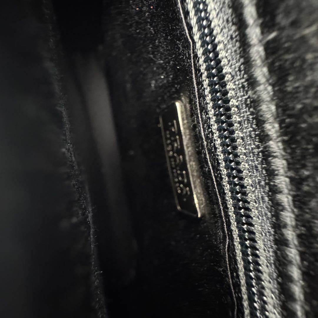 美品 PRADA プラダ ハンドバッグ ポーチ 三角ロゴ サテン パープル