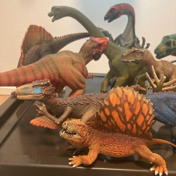 フィギュア　シュライヒ　ジェラシックワールド　恐竜