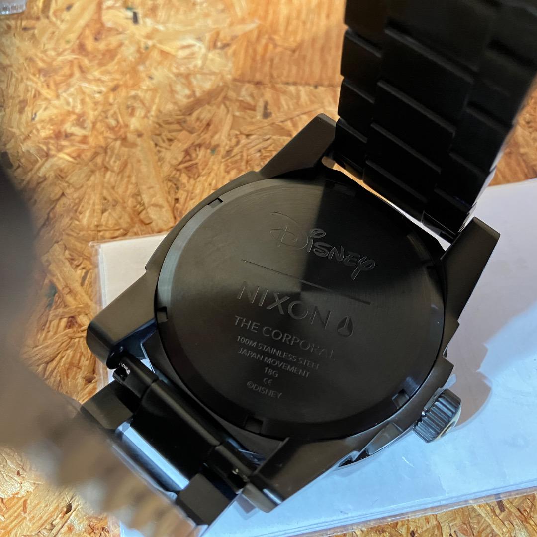 即納！最大半額！ THE Disney NIXON CORPORAL ニクソン 腕時計 SS 時計