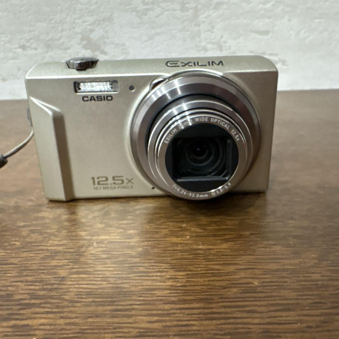 RAKUDO　CASIO EXILIM シルバー　カメラ