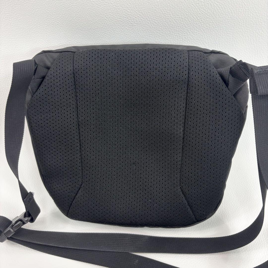 廃盤カラー✨Arc’teryx マンティス2 ショルダーバッグ