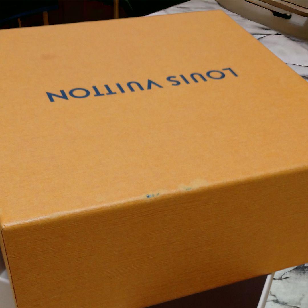 【まとめ買いお値引OK】空箱 ルイヴィトン オレンジ 平型 即日発送 まとめ買いお値引OK】空箱 ルイヴィトン オレンジ 引き出し