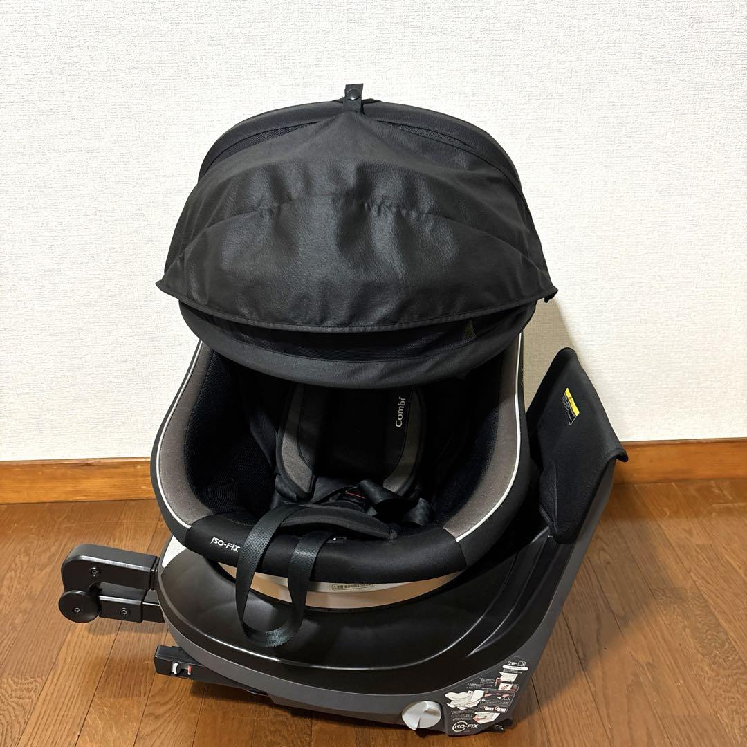 ブラック