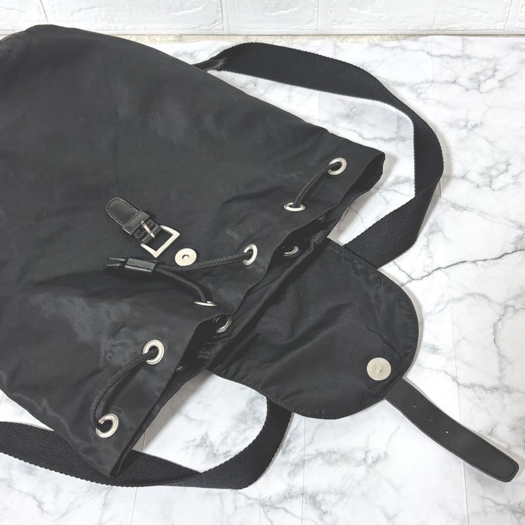 【良品】PRADA プラダ リュック ブラック 黒 ナイロン 三角ロゴ