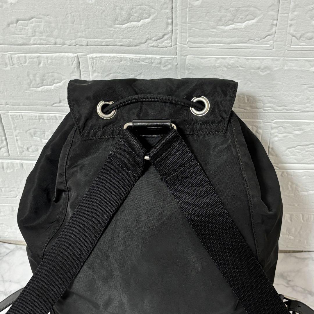 【良品】PRADA プラダ リュック ブラック 黒 ナイロン 三角ロゴ