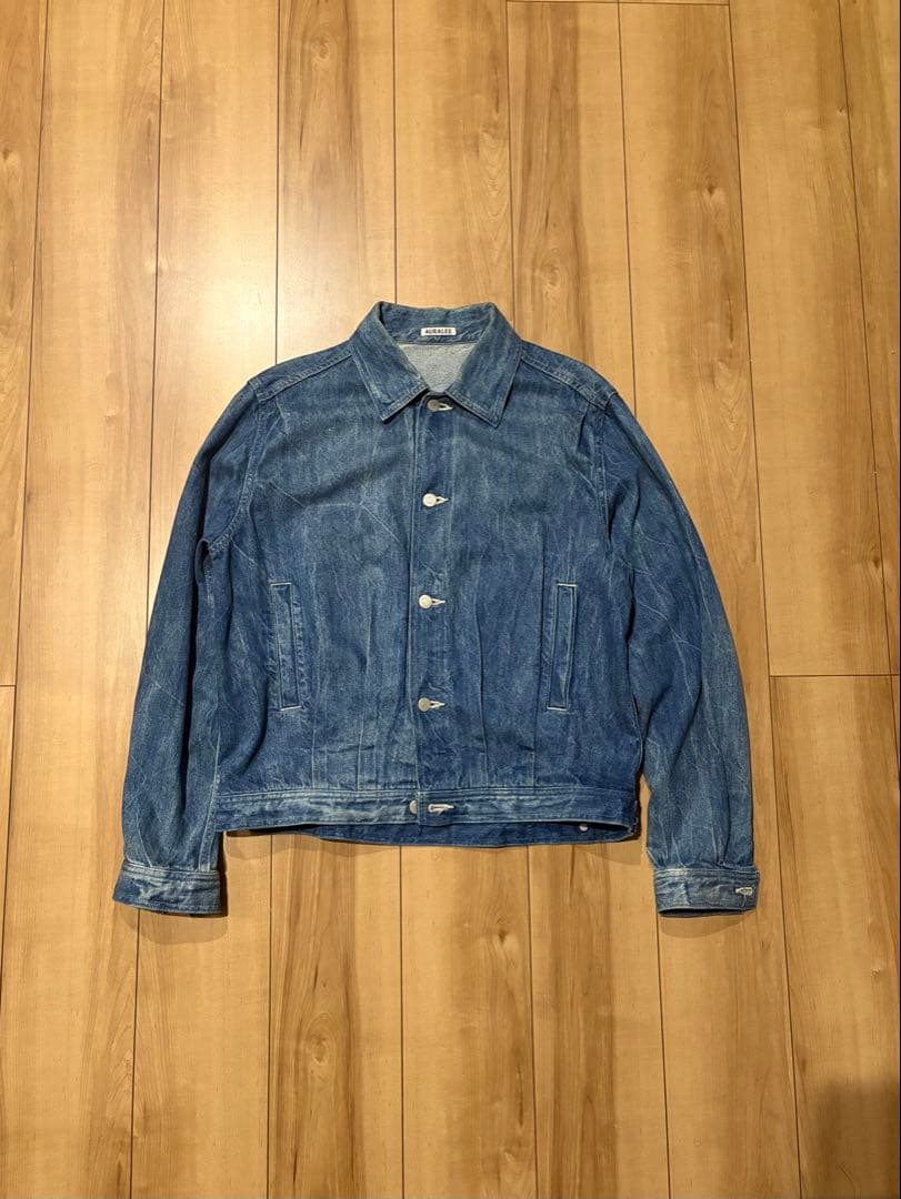 AURALEE SELVEDGE FADED LIGHT DENIM