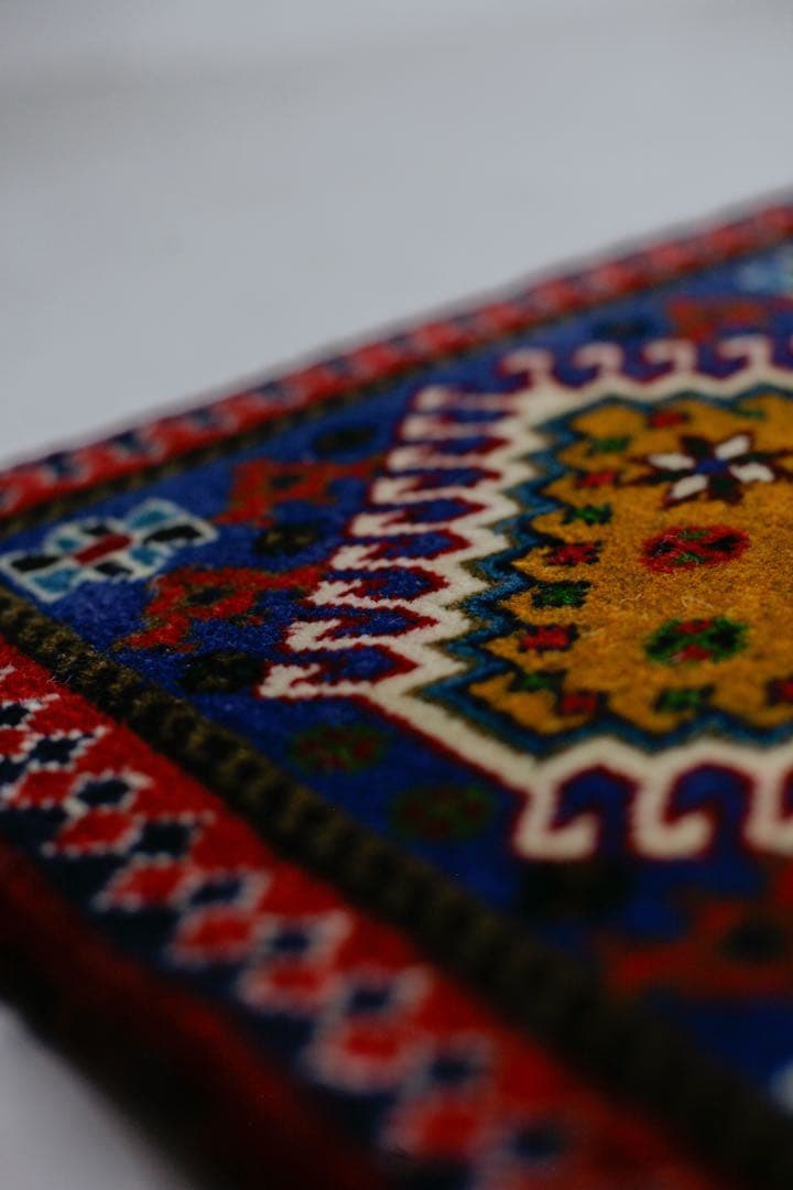 43×43 ヤラメラグ ウール トライバルラグ ミニラグ ヴィンテージラグ 43×43 ヤラメラグ ウール トライバルラグ ミニラグ ヴィンテージラグ