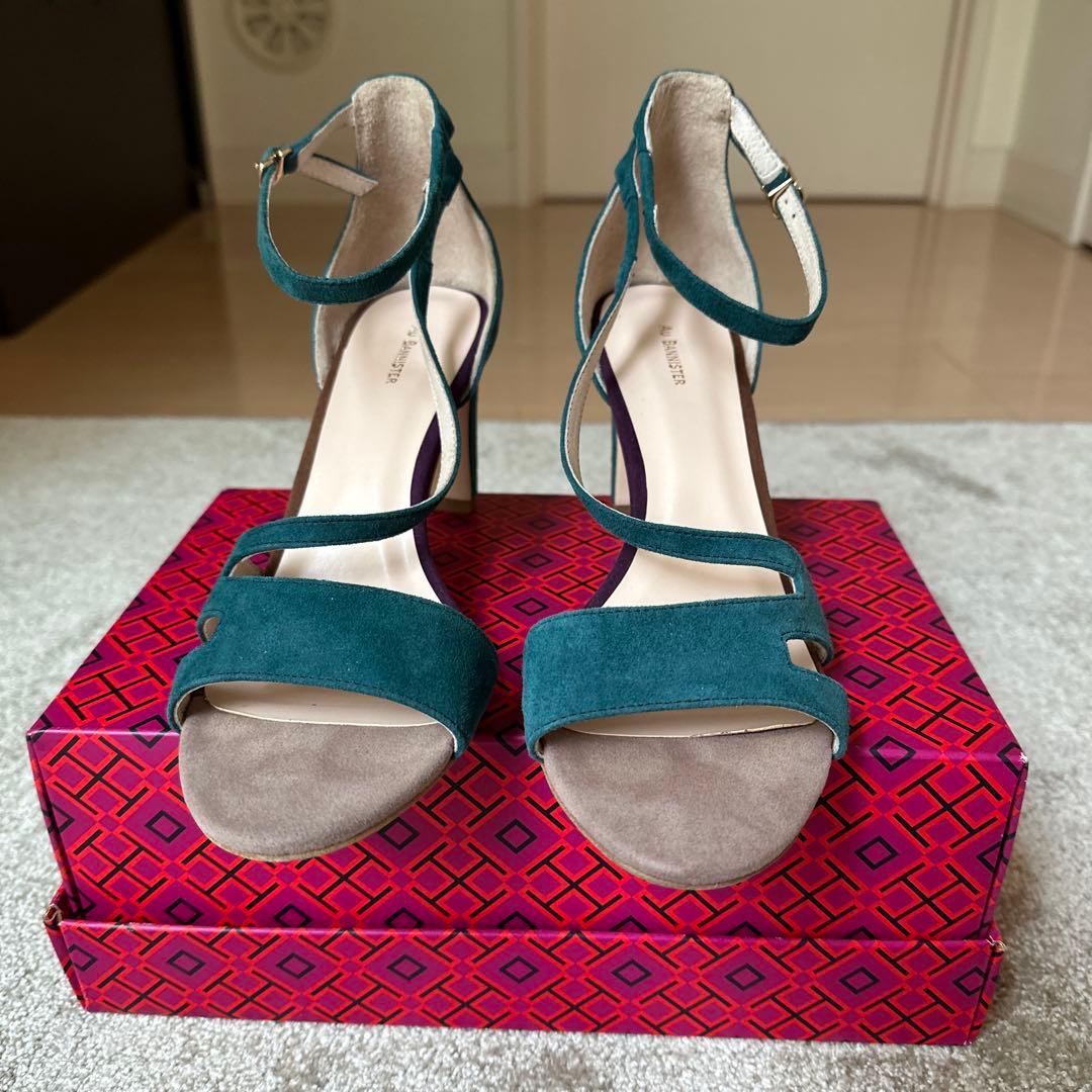 ティール スエード ストラップ サンダル