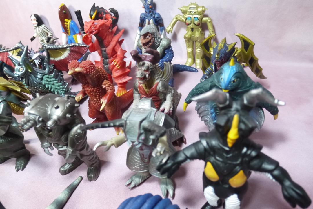 ウルトラ怪獣シリーズ　怪獣　ソフビ　32体セット