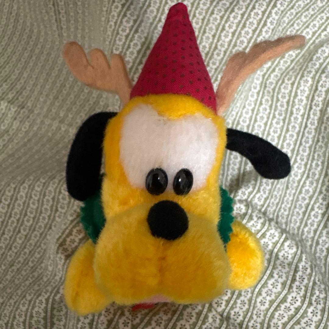 クリスマス プルート ぬいぐるみ - メルカリ