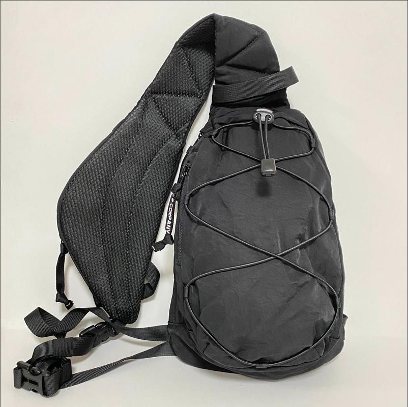 cp company シーピーカンパニー レンズショルダーバッグ ブラック 楽天市場】C.P. Company(シーピーカンパニー) レンズワッペン