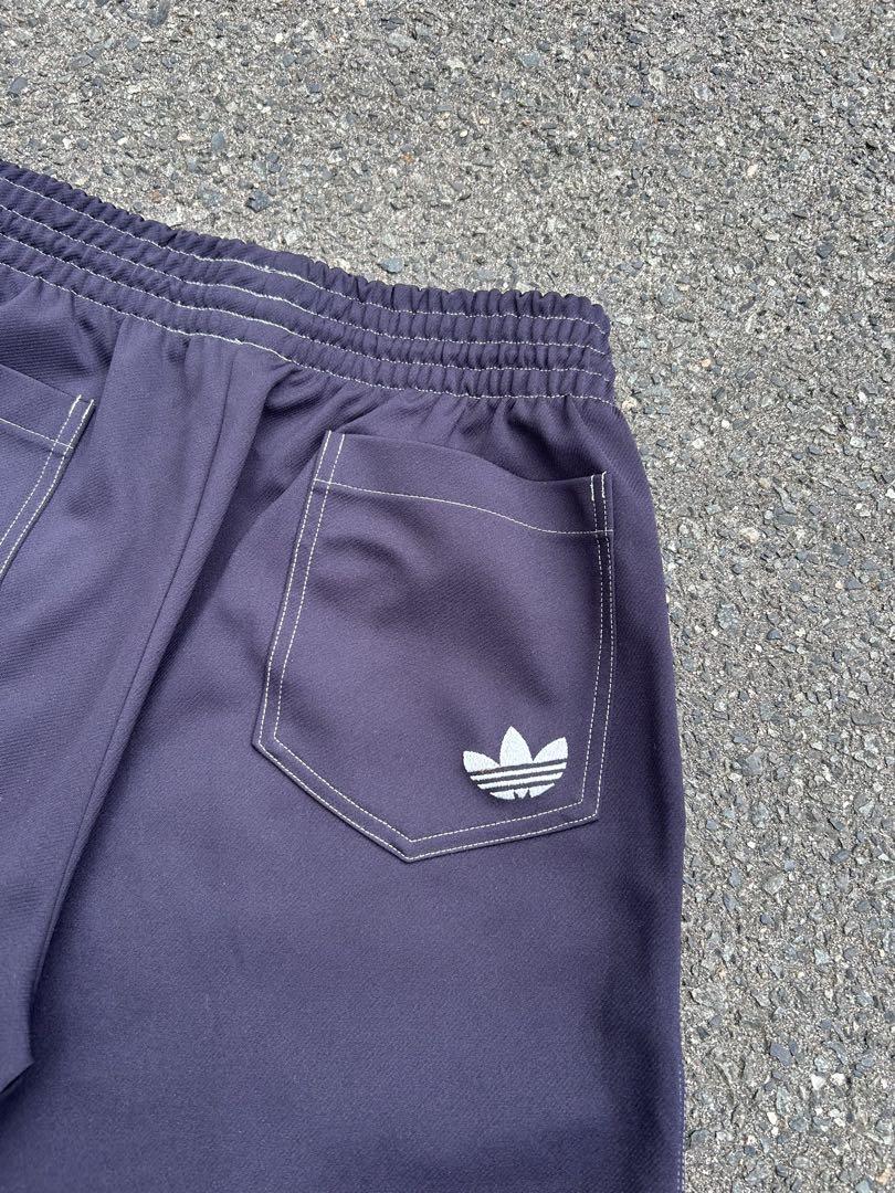 adidas トラックパンツ