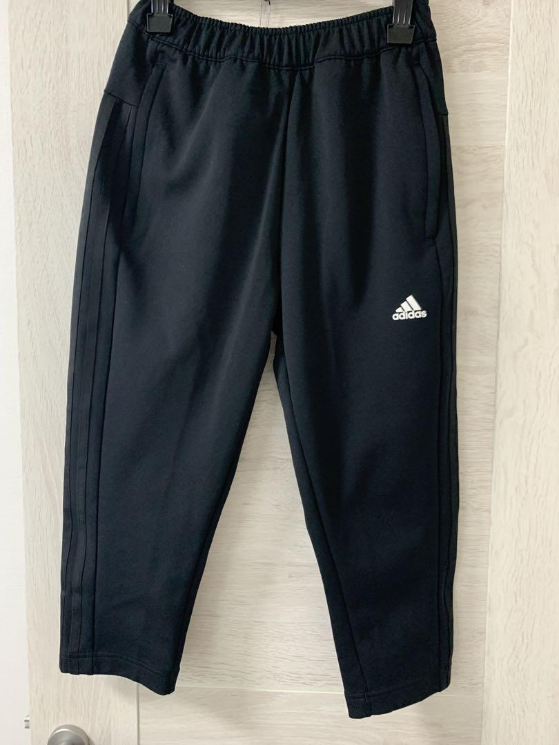 adidas ブラック ジャージパンツ クロップド丈 - メルカリ