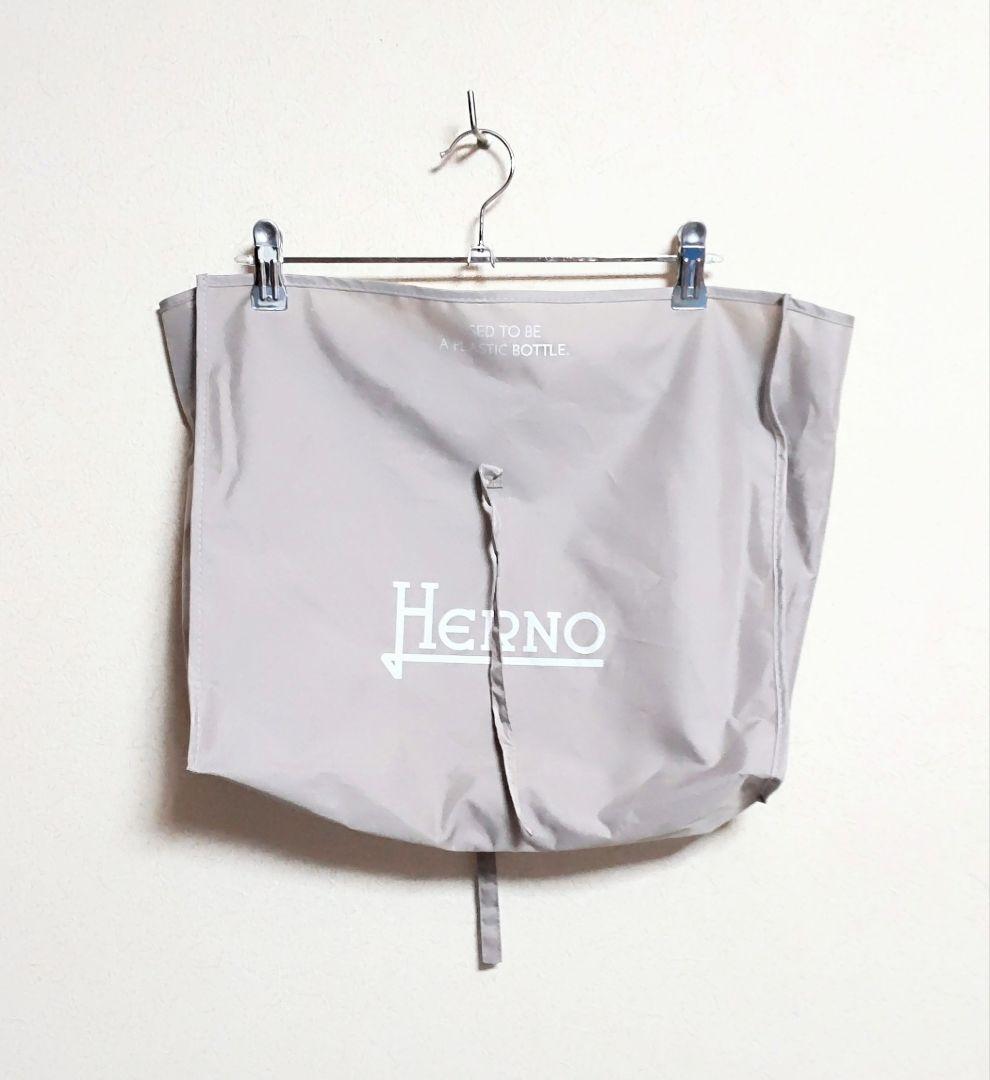 新品 HERNO FOOD COAT ヘルノ はっ水 フーディー ミドル コート 新品 HERNO FOOD COAT ヘルノ はっ水 フーディー ミドル コート