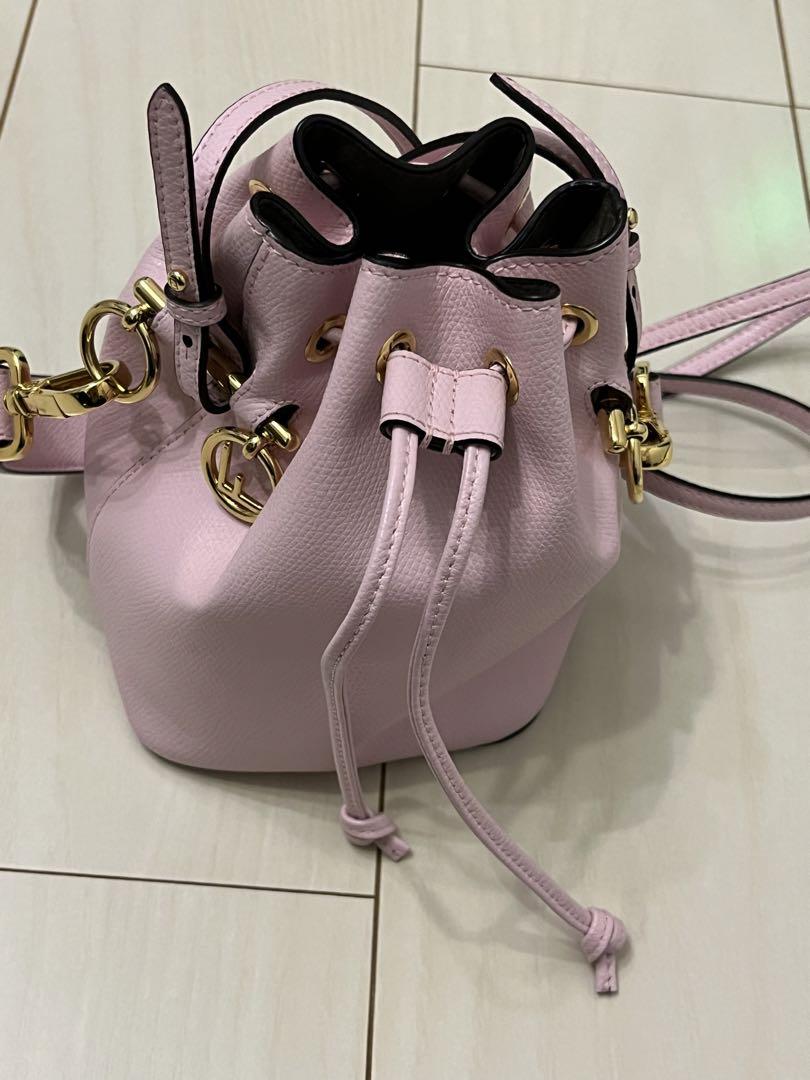 豪華 FENDI モントレゾールショルダーバッグ バッグ