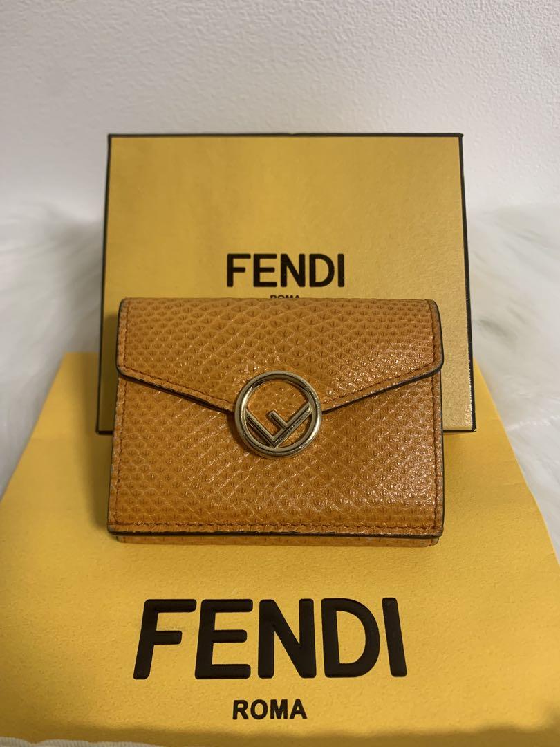 レア！定価5万！FENDI 折り財布
