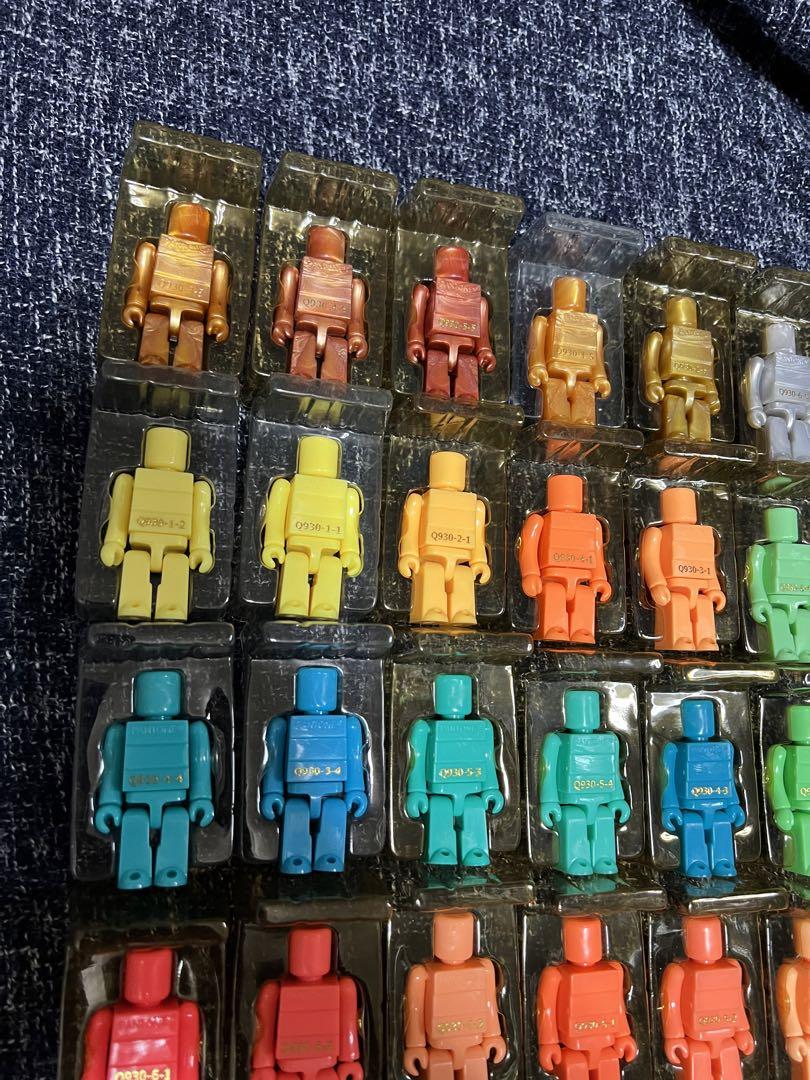BE@RBRICK - キューブリック　パントーン　 フィギュア 30種類セット キューブリック パントーン フィギュア 30種類セット