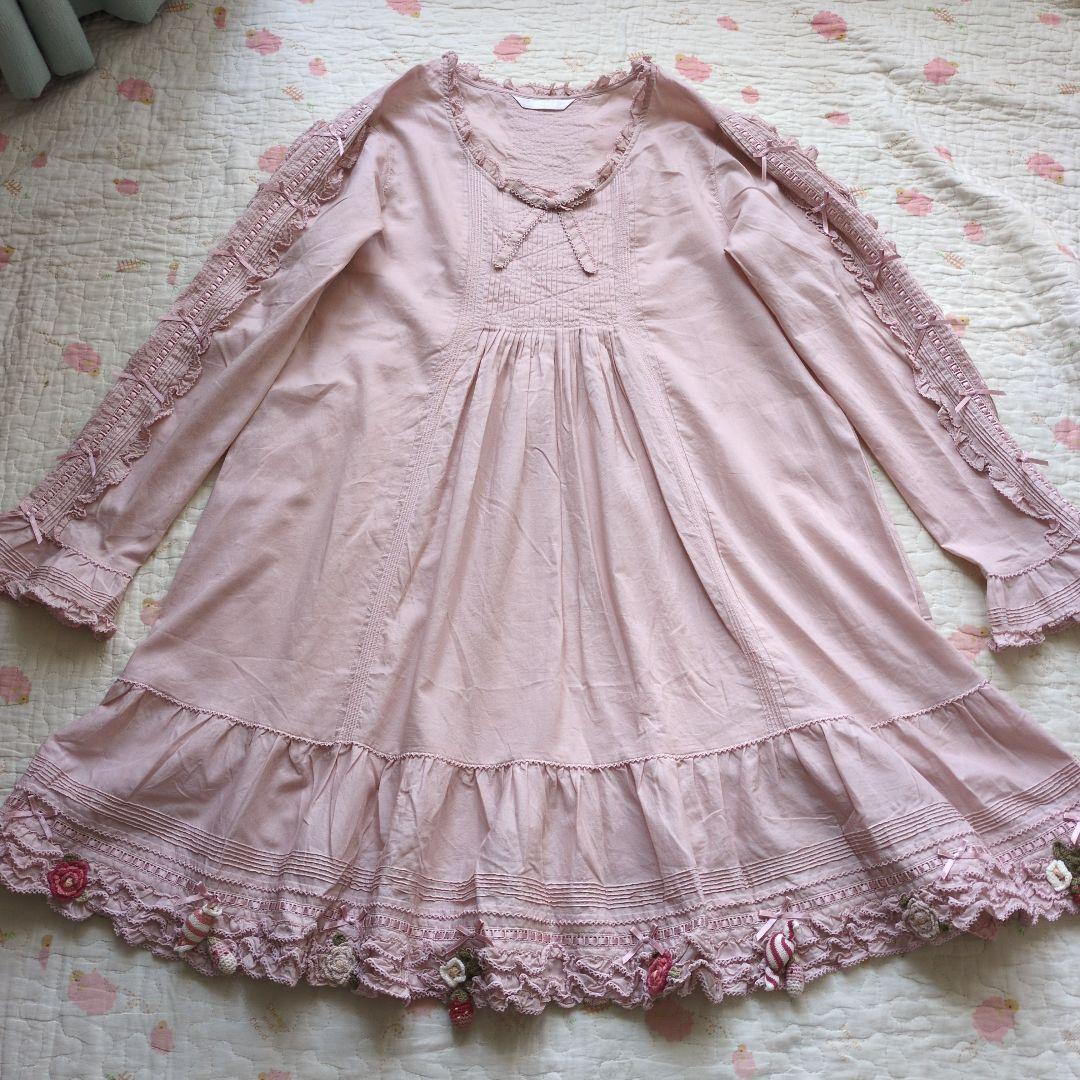 新品 ピンクハウス♥スイーツモチーフ付きチュニックブラウス