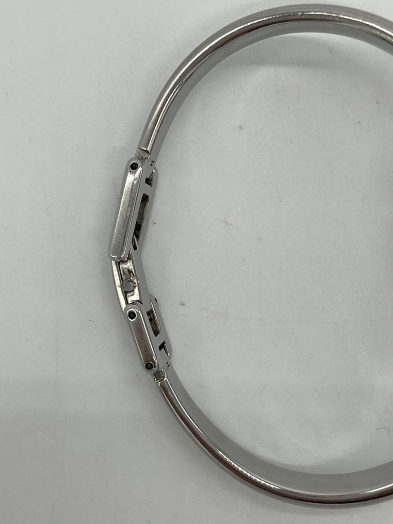 GUCCI グッチ 腕時計 バングルウォッチ シルバー 1400L