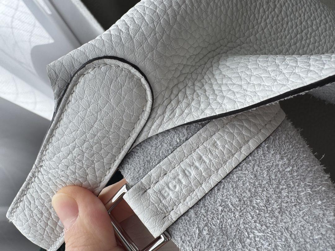 【新品未使用】エルメス HERMES ピコタンロック PM ニューホワイト