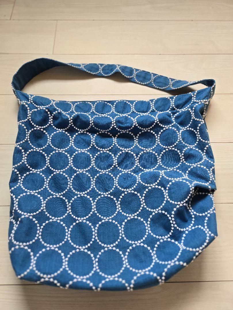 mina perhonen　ショルダーバッグ大 ブルー　美品　タンバリン