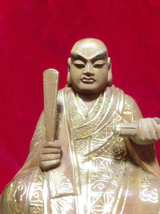 香木白檀 切金仕上げ 日蓮大聖人座像 手彫り 最高細密木彫り88万円の品全て白檀 香木白檀 切金仕上げ 日蓮大聖人座像 手彫り 最高細密木彫り8