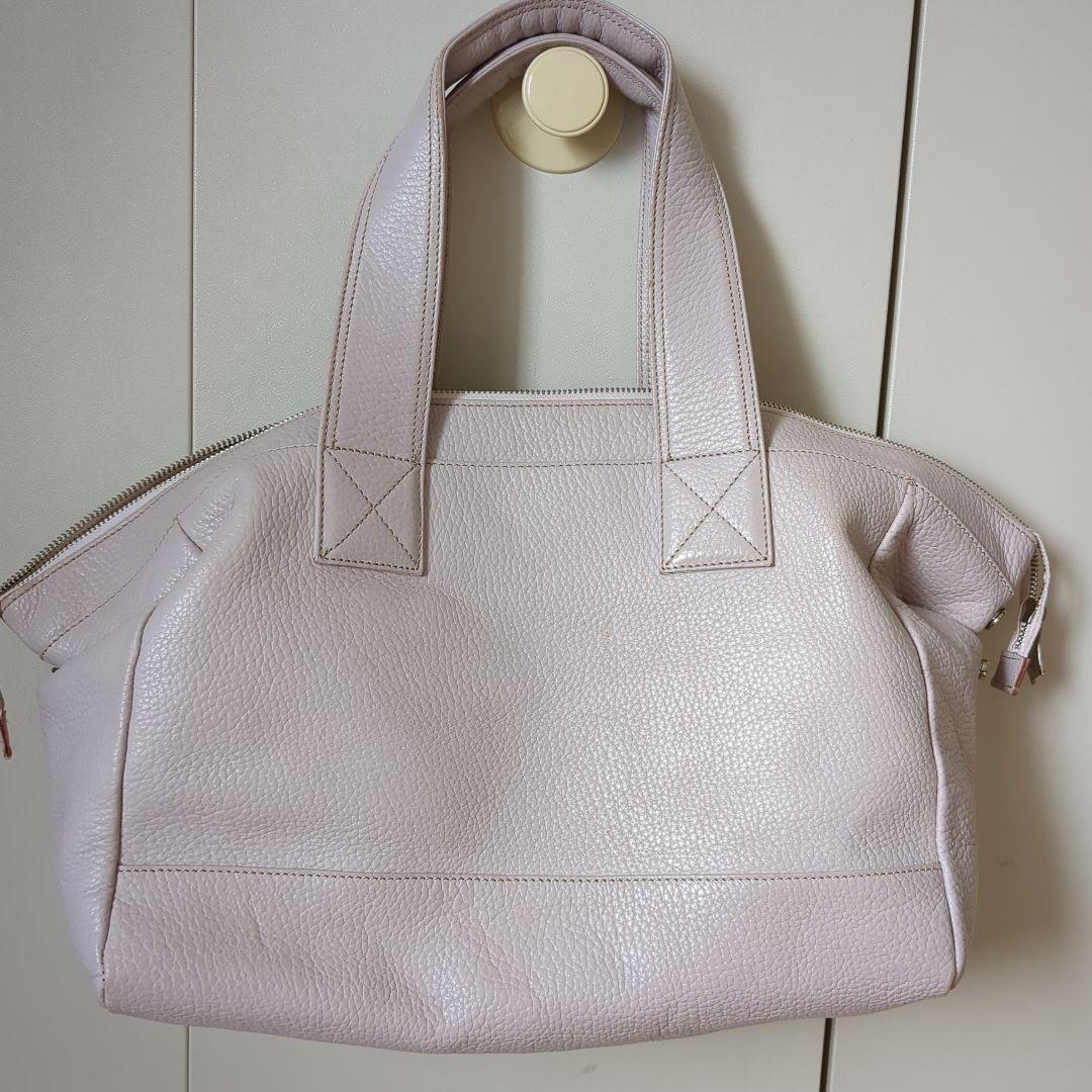 ヴィヴィアンウエストウッド Vivienne Westwood バッグ ピンク