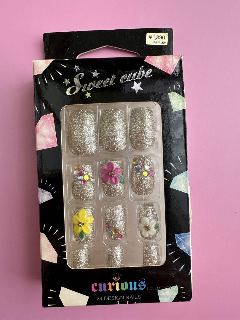ViVi Nail プリグルー付きネイルチップなど11箱セットまとめて