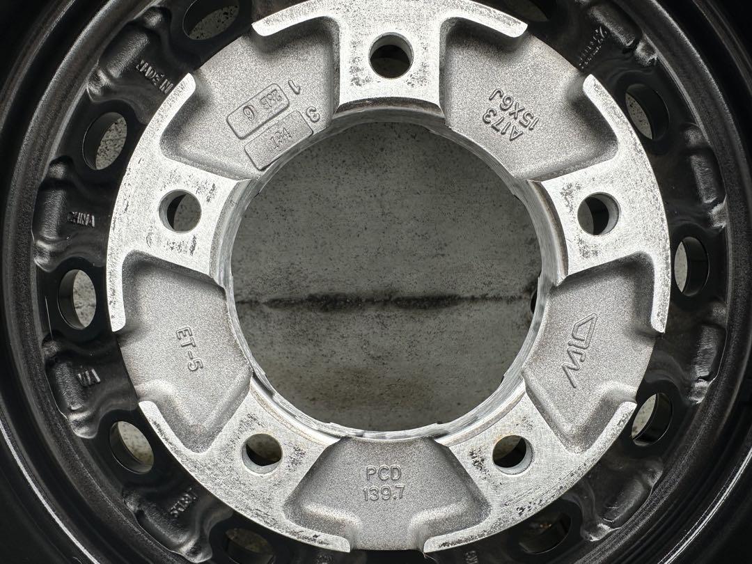 ジムニーシエラ JB74 ナイトロパワーホイール×BSスタッドレスセット