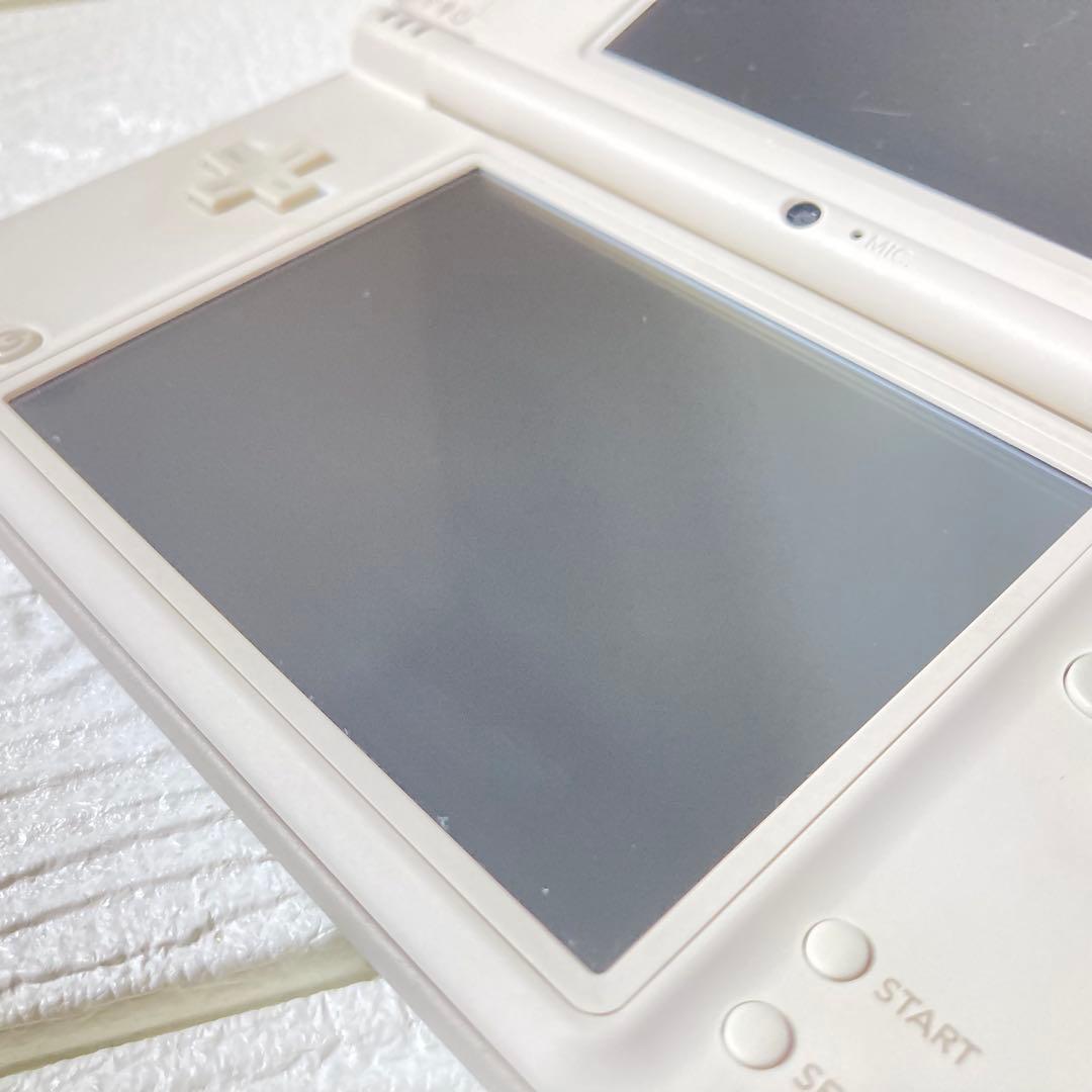 ニンテンドー DSi LL 本体 動作品 ナチュラルホワイトNintendo DS YUZUMIYA_COM