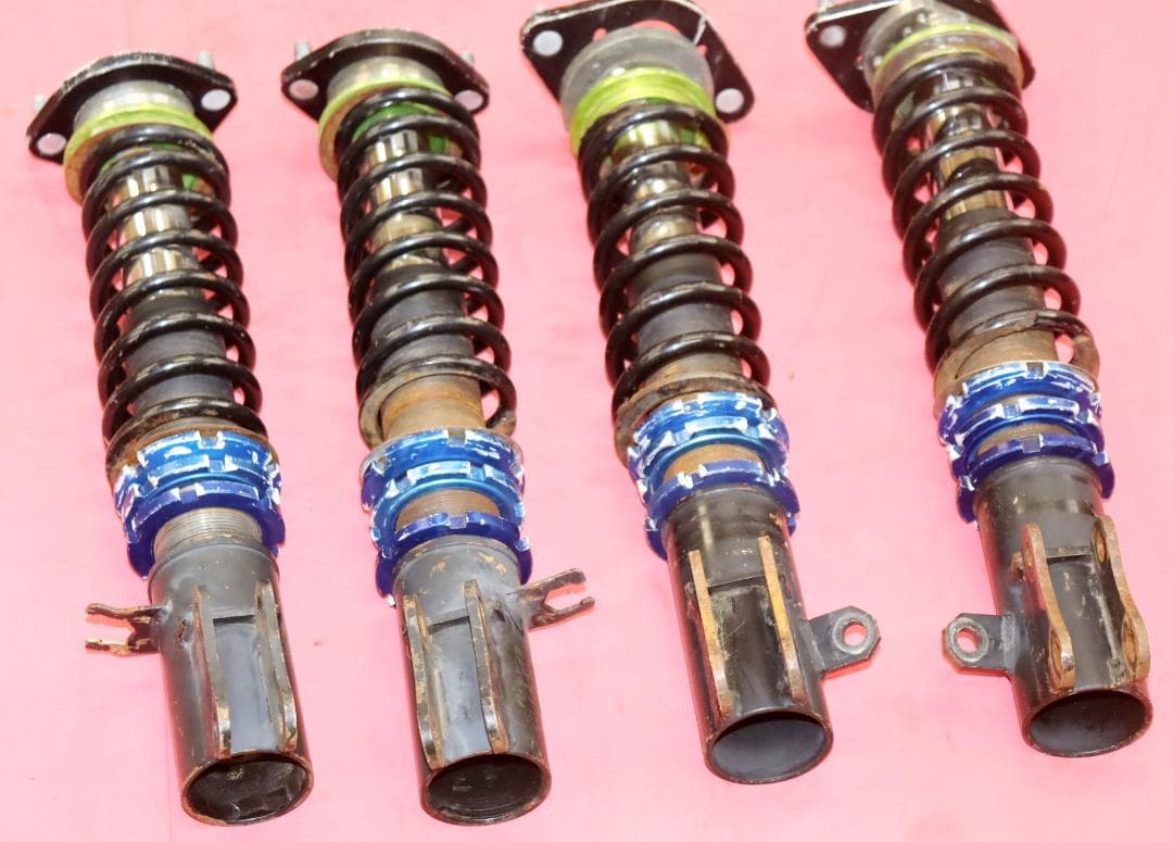 珍品!希少!プレオ RA1 RA2 メタモン フルタップ式 車高調 珍品!希少!プレオ RA1 RA2 メタモン フルタップ式 車高調