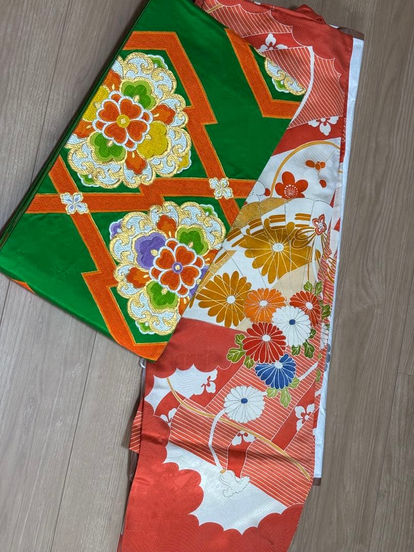 5 000円 正絹振袖 手描き友禅 金駒刺繍 帯セット目立った傷や汚れなし