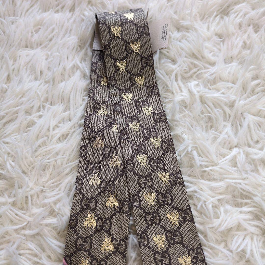 GUCCI リボン　ネックボウ　ミニスカーフ　現行モデル GG柄 ビー
