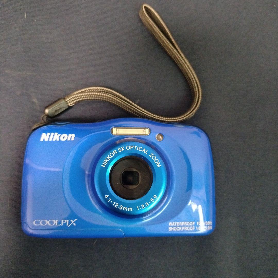 Nikon防水デジタルカメラ
