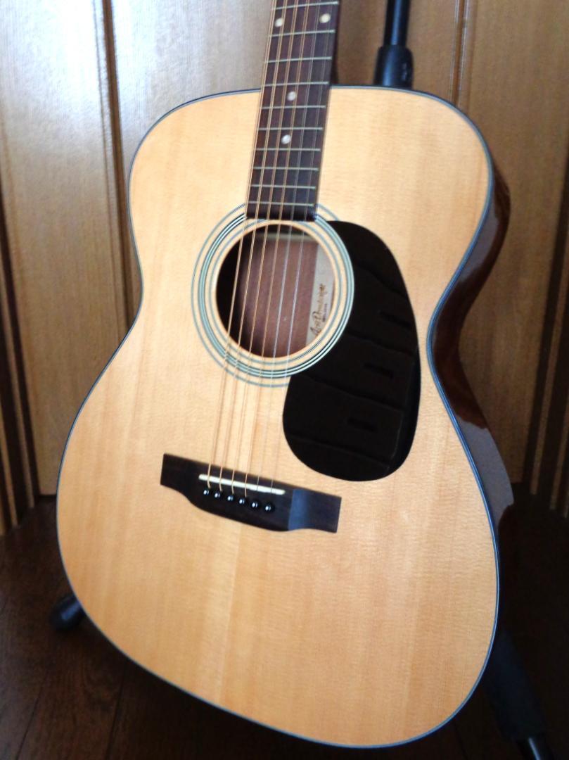 Aria AF-28N　アコースティックギター　美品！ 純正ハードケース付 Aria AF-28N アコースティックギター 美品！ 純正ハードケース付