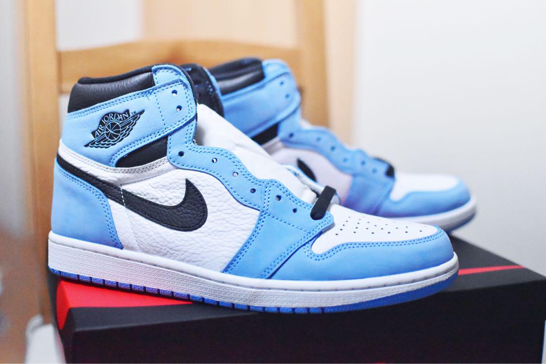 NIKE エアジョーダン1 ユニバーシティーブルー　UNC AJ1