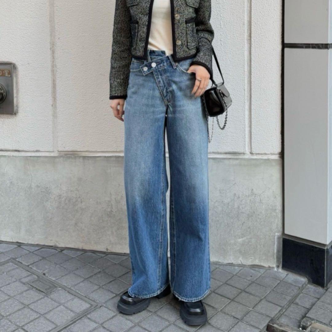 MOUSSY CROSS WAIST WIDE STRAIGHT
