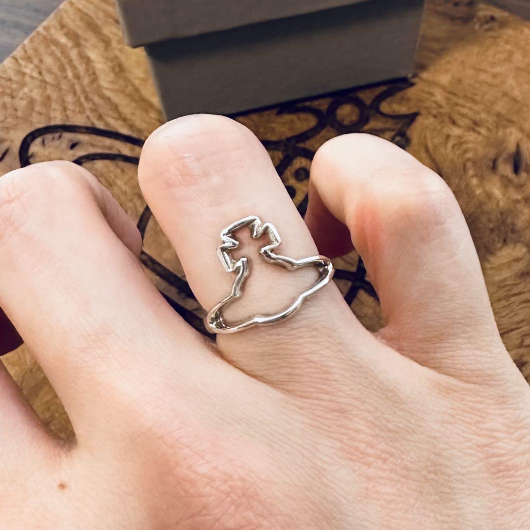 廃盤品 vivienne westwood シルエット オーブ リング 美品/廃盤レアVivienneWestwood オーブシルエットリング