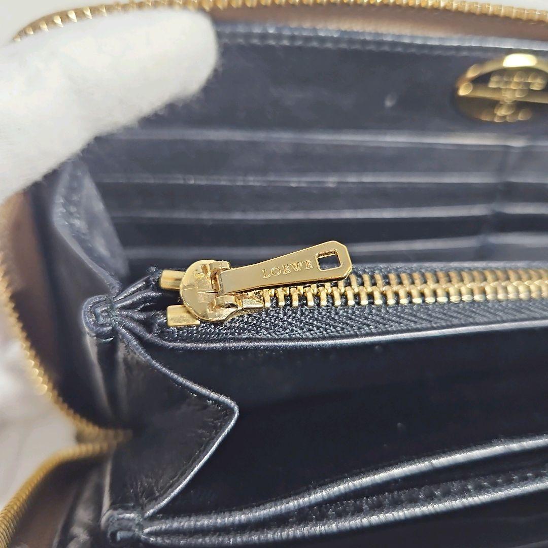 LOEWE ロエベ 長財布　ゴールド系
