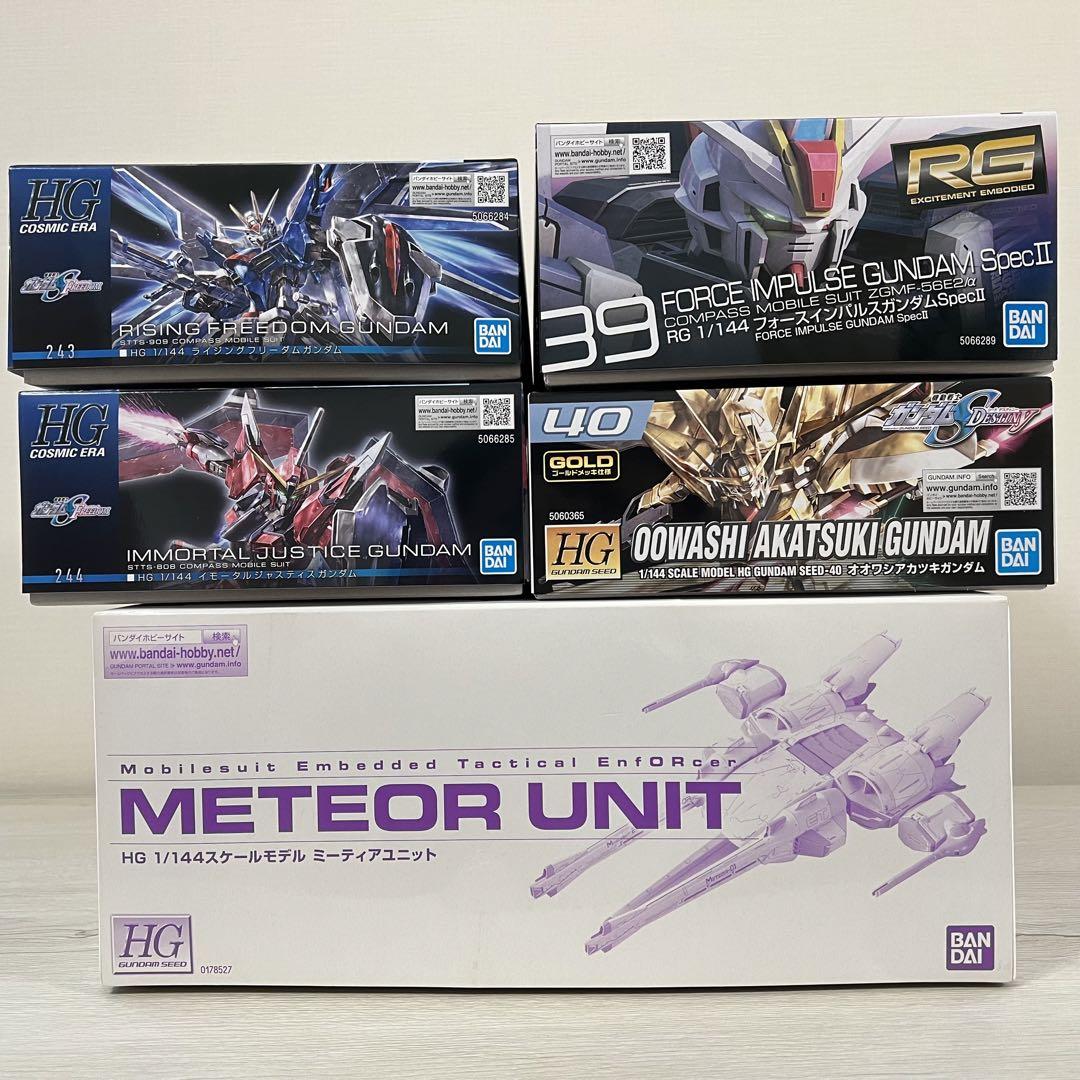 RG ソードインパルスガンダムSpecII」「HG シャア専用高機動型