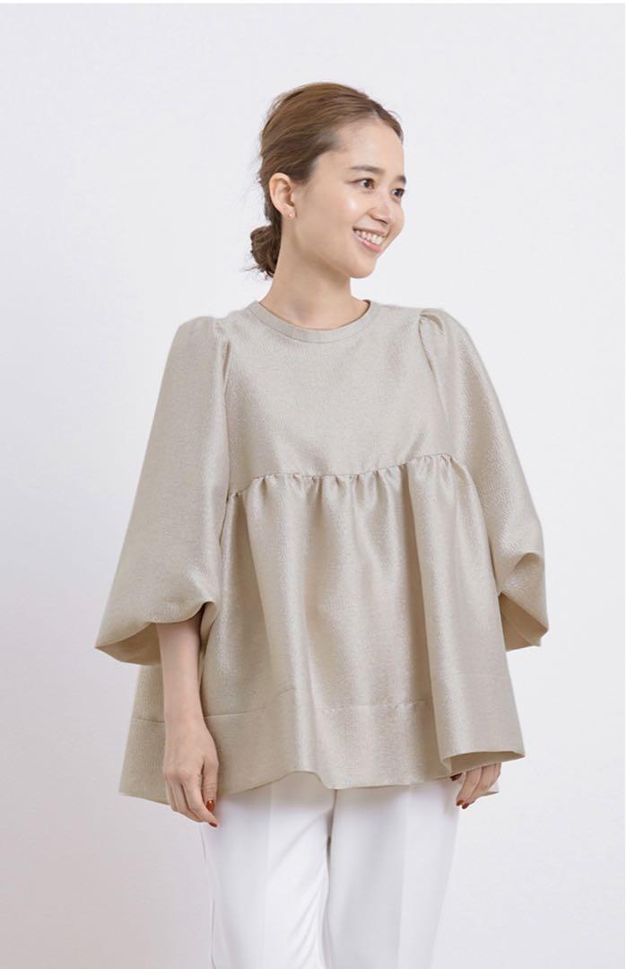 ☆新品未使用【yori】シャイニーパフブラウス
