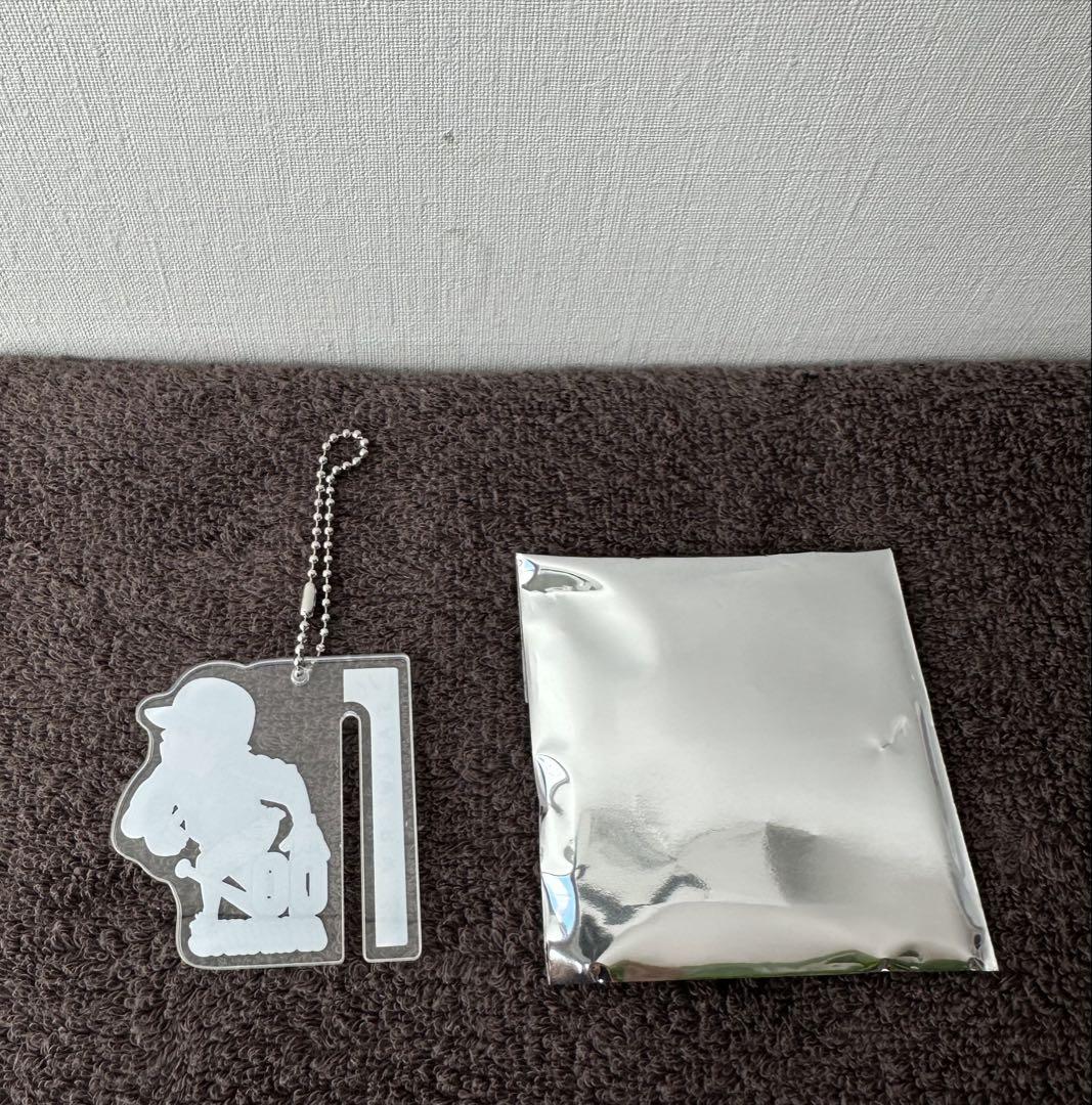 非売品】ヤクルトスワローズ 2025CREWアクリルマーカー 赤羽由紘