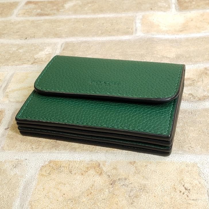 未使用 コーチ COACH ☆ レザー カードケース グリーン 蛇腹