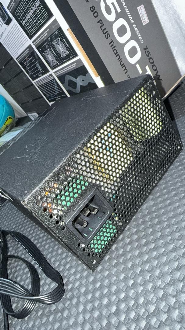 SilverStone 1500W ATX電源 SST-ST1500-TI