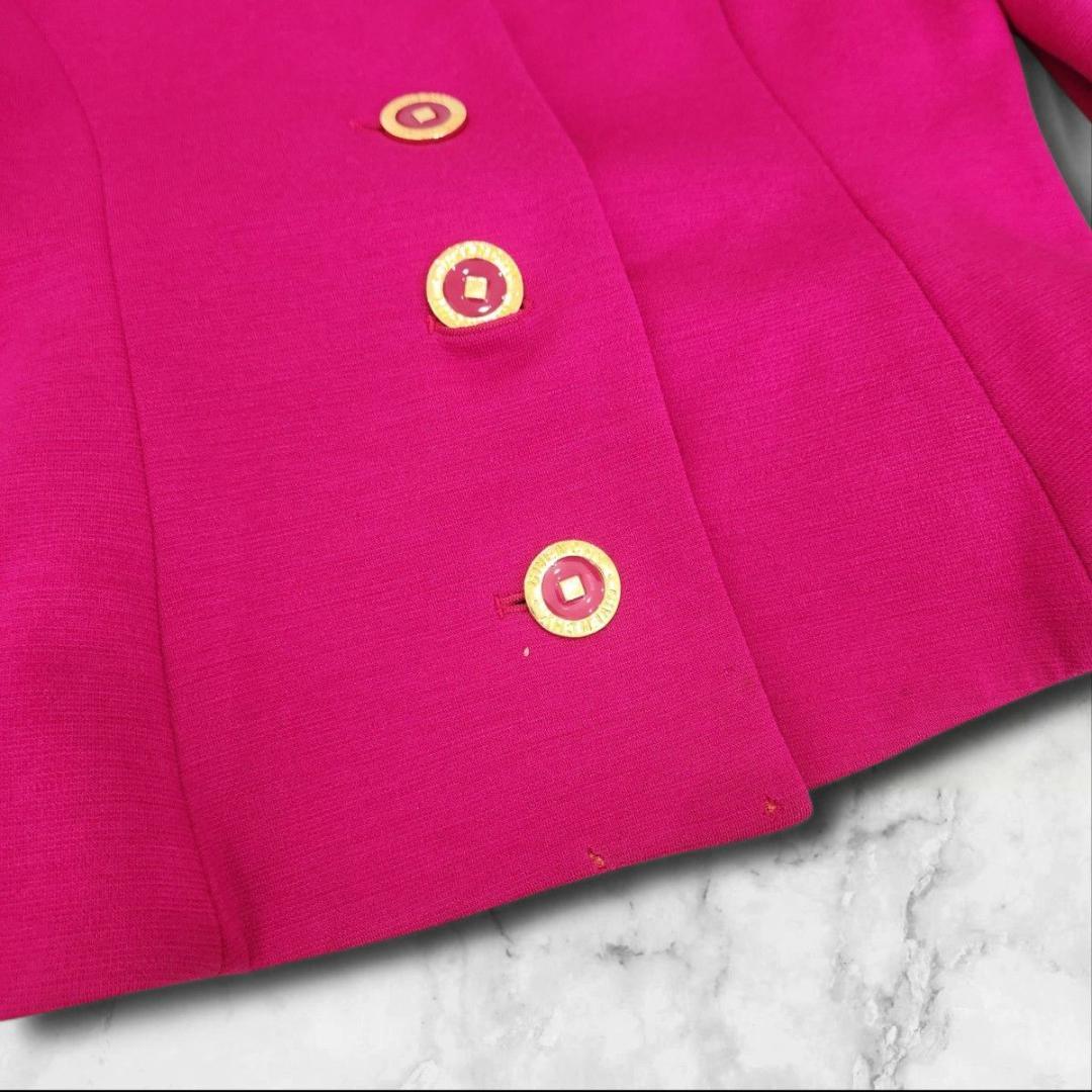 GIVENCHY ヴィンテージ セットアップ ウール100% ピンク ロゴボタン GIVENCHY ヴィンテージ セットアップ ウール100% ピンク ロゴボタン