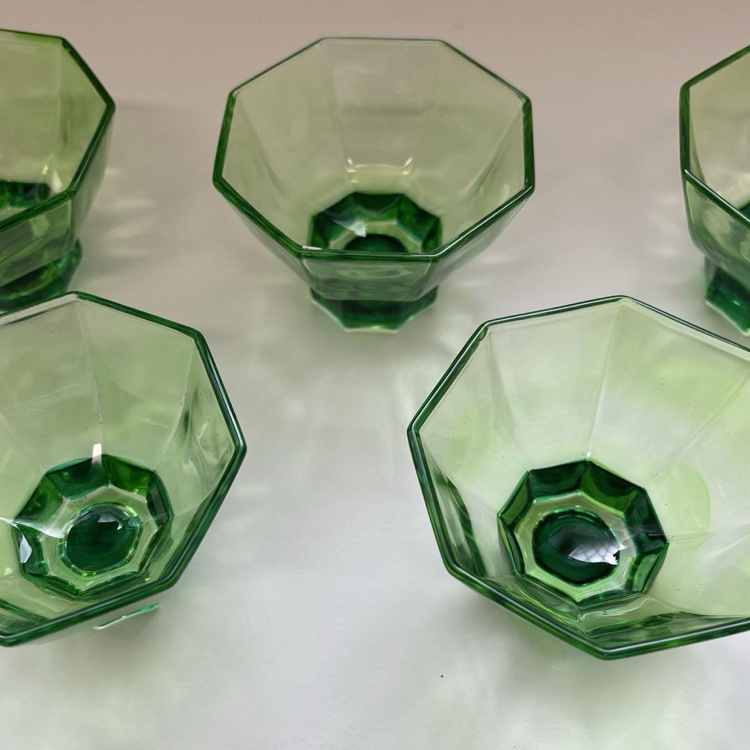 昭和レトロ グリーン 八角形 コップ 5個セット - メルカリ